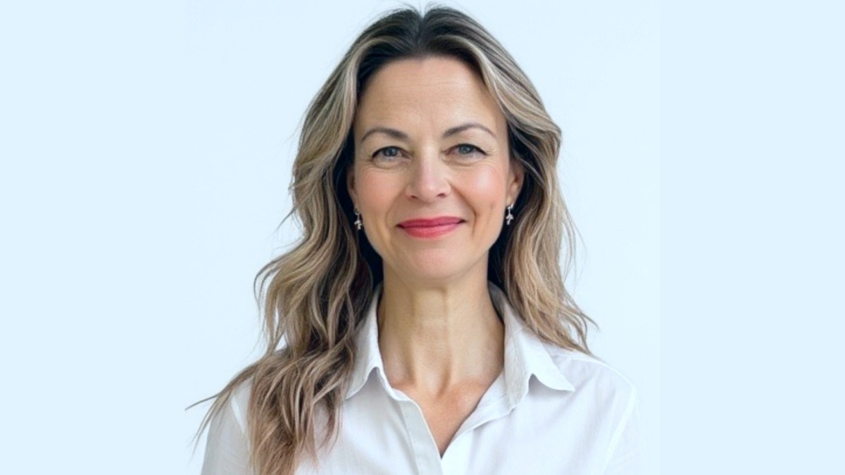 dr-melane-van-zyl-about-me